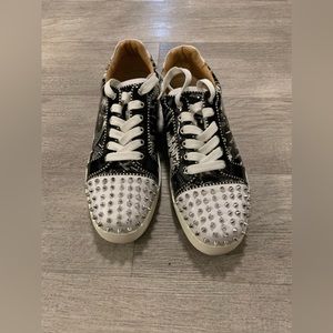 Christian Louboutin !!!!patent leather graffiti with spikes European size 45 EUC